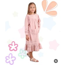 Pafim Çiçek Nakışlı Kız Çocuk