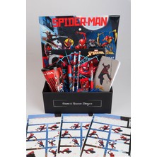 Dekomus Özel Kutulu Lisanslı Spıderman 19 Parça Kırtasiye Seti Pipetli Bardak,resim Defteri,kurşun Kalem,silgi ve Kalemtraş