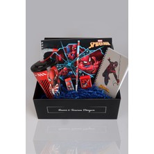 Dekomus Özel Kutulu Lisanslı Spıderman Kırtasiye Seti Pipetli Bardak,resim Defteri,kurşun Kalem,silgi ve Kalemtraş