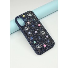 FoxPower Iphone 17 Taşlı Kılıf Gül Desenli Silikon Kılıf