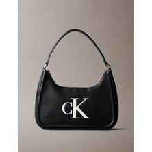 Calvin Klein Kadın Bold Ck Küçük Omuz Çantası