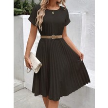 Veralya Kadın Kısa Kollu Yakası Açık Belden Lastikli Pileli Kısa Ithal Krep Elbise