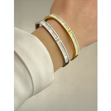 QA Quella Accessories Çelik Zirkon Sedef Gümüş & Gold Kelepçe Bileklik Iç Çapı: 6 cm Çevresi: 19 cm - Gümüş