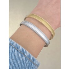 QA Quella Accessories Çelik Düz Sim Detay Kalın Gümüş & Gold Kelepçe Bileklik Iç Çapı: 5,8 cm Çevresi: 20 cm - Gümüş