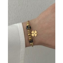 QA Quella Accessories Çelik Yonca Charm Siyah Esnek Ayarlanabilir Gold Bileklik Iç Çapı: 5,4 cm