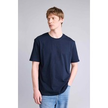 DeFacto New Regular Fit %100 Pamuk Basic Tişört V7699AZ26SP