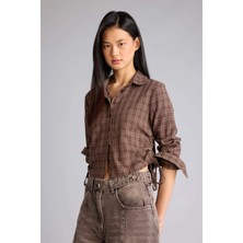 DeFacto Fitted Bebe Yaka Kareli Keten Karışımlı Uzun Kollu Gömlek G7770AX26SP