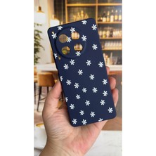 Vip Case Tecno Camon 30 Uyumlu Mini Papatya Desenli Silikon Darbe Emici Klasik Korumalı Rubber Kılıf