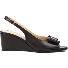 Celal Gültekin Kadın Kahverengi Dolgu Topuklu Deri Ayakkabı