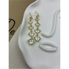 Hedef Bijuteri Gold Renk Sallantılı Kare Baget Zirkon Taşlı Sallantılı Küpe