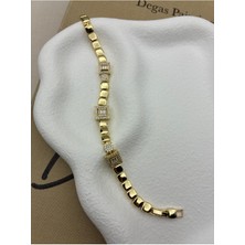 Hedef Bujiteri 14K Gold Renkli Baget Zirkon Taşlı Kare Detaylı Bileklik CM33