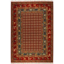 Çam Halı Sultani 823 Kırmızı Yün ve Bambu ile Özel Tezgahlarda Üretilen Otantik Desenli El Emeği Modern Uşak Halısı