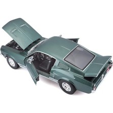 Mavi Su Dünyası 1967 Ford Mustang Gta Fastback 1:18 Ölçekli Klasik Araba Yeşil Renkli 30 cm
