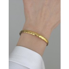 QA Quella Accessories Çelik Ekose Desen Gold Kelepçe Bileklik Iç Çap: 5,8 cm / Çevresi: 19 cm