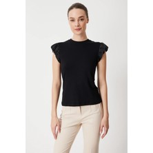 Eskişehir Mağazacılık 71361 Onteks Bluz Sıfır Yaka Kolları Saten Detaylı