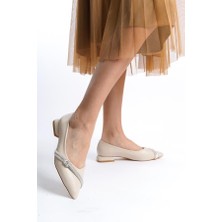 Difolia Kadın Rake Krem 2.5 cm Ökçeli Taşlı Detaylı Abiye ve Günlik Ayakkabı