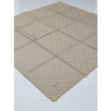 Piramit Monogram Jakarlı Eşarp Karamel