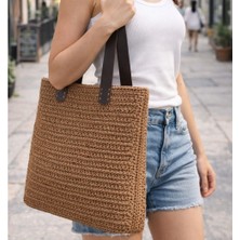 By Lily Şık Hasır Omuz Çantası