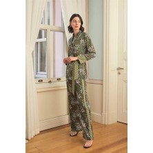 Aria's Closet Arias Closet Çiçek Yaprak ve Etnik Desenli Pijama Takımı