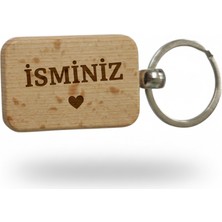 Kişiye Özel Mini Dikgörtgen Ahşap Anahtarlık – Isminiz ve Kalp Yazılı Lazer Gravür Anahtarlık – Romantik Özel Tasarım Hediye