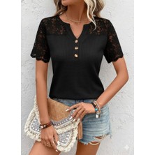 Equri Kadın Kısa Kollu V Yakalı Önden Düğmeli Dantel Detaylı Waffle Bluz