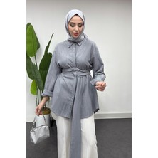 Tesettür Diyarı Kadın Bağlama Detaylı Gömlek -Gri