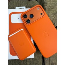 Madam Case Iphone 17 Pro Turuncu Renk Deri Standlı M-Safe Özelikli Kılıf ve M-Safe Özellikli Cüzdan Kartlık