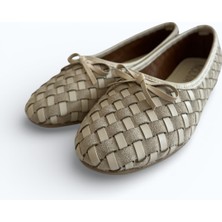 Noliva Kadın Süet ve Suni Deri Mix Dokulu Örgü Desenli Fiyonklu Babet