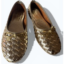 Noliva Kadın Suni Deri Dokulu Örgü Desenli Fiyonklu Babet