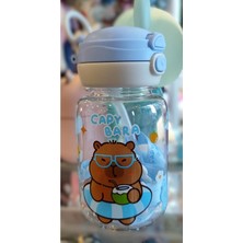 Ada Çanta Kırtasiye Capybara Figürlü Plastik Matara Hem Pipetli Hem Ağızlıklı 450 ml AD10083