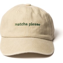 Nome Studio Nakışlı Şapka Matcha Please Yazı Nakışlı Şapka Yıkamalı Kumaşlı ve Yazı Nakışlı Şapka Pamuklu Siperlikli Ayarlı Şapka Günlük Tarz Eğlenceli Kep