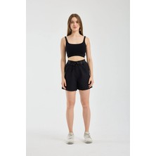 Winmoda Yüksek Bel Pileli  Bağcıklı  Mini Şort  ve Çift Biye Kemerli, Cepli, Günlük ve Fitness Uyumlu