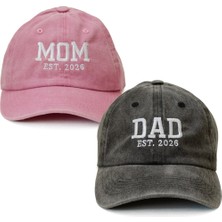 Nome Studio Nakışlı Şapka Mom Dad Anne Baba Şapka 2li Paket Yıkamalı Kumaşlı ve Yazı Nakışlı Şapka Pamuklu Siperlikli Ayarlı Şapka Günlük Tarz Eğlenceli Kep
