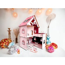 Ahşap Oyun Evi Kelebek Çatılı