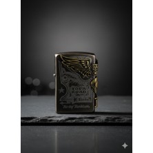 (Zippo Benzeri)Benzinli Ilğinç Desenli ve Kabartmalı Çakmak+Benzin+Fitil+Taş