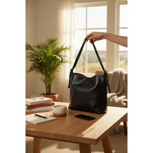 Rafiel Siyah Suni Deri Kadın Omuz Çantası - Minimalist Günlük El Çantası