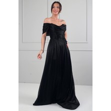 By Saygı Kadın Degaje Yaka Balenli Astarlı Geniş Beden Aralıklı Pileli Uzun Elbise