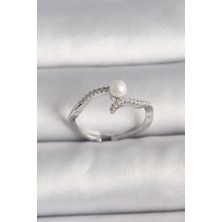 Ramia Pirinç Gümüş Renk Zirkon Taşlı Ayarlanabilir Yüzük - TJ-BYK3548