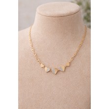 Altın Renk Kalp Figürlü Taşlı Çelik Kolye