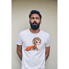 Herşey Nota Punch Maymun Desenli Erkek Tişört – Sevimli Karakter Baskılı Beyaz T-Shirt