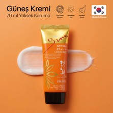 Foodaholic Premium Sun Adenozin Içeren Yapışkan His Bırakmayan Leke Karşıtı SPF50+PA+++ Uva&uvb Güneş Kremi