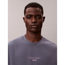 Calvin Klein Erkek Relaxed Fit Grafik Detaylı T-Shirt