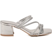 Ayakmod Gümüş Topuklu Kadın Terlik 643332 Z