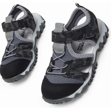 Tonny Black Çocuk Unisex Siyah Kamuflaj Çoçuk Cırt ve Bağcıklı Rahat Kalıp Sandalet