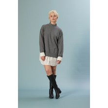 Nisan Triko Kontrast Poplin Örgü Kazak