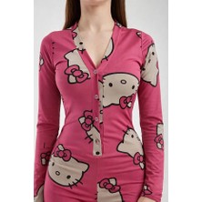 Win Moda Kadın Uzun Kol Basklı Düğmeli Hello Kitiy ve Ayı Desenli  Esnek Kumaş Pijama Tulum