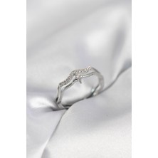 Ayder Timya Minimal Yıldız Model Gümüş Renk Zirkon Taşlı Kadın Yüzük - TJ-BYK4089 TG/Tmy230329