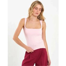 Caddebostan Moda Kadın Kare Yaka Geniş Askılı Basic Bluz Slim Fit Esnek Atlet