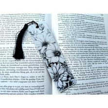 Anka Atölye Siyah Beyaz Çiçek Desenli Kitap Ayracı - Karakalem Görünümlü Ayraç