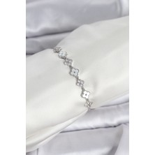 Ayder Timya Gümüş Renk Zirkon Taşlı Sıralı Yonca Model Asansörlü Kadın Bileklik - TJ-BB8339 TG/Tmy230437